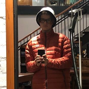 Meet your Posher, Ethan